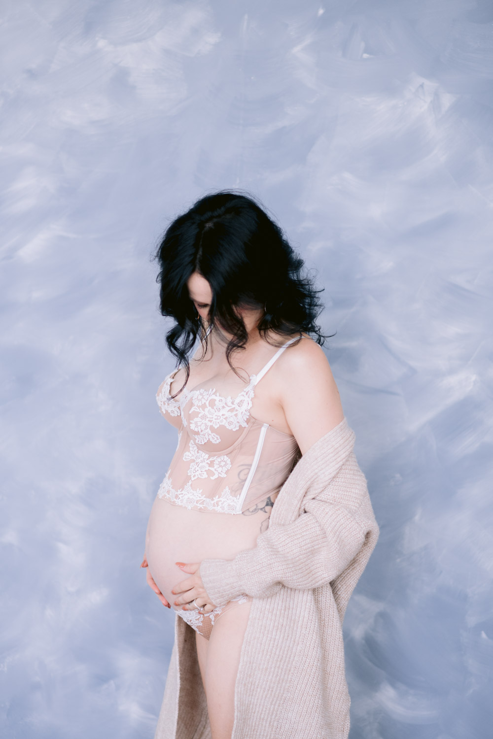 chicago maternity boudoir photographer