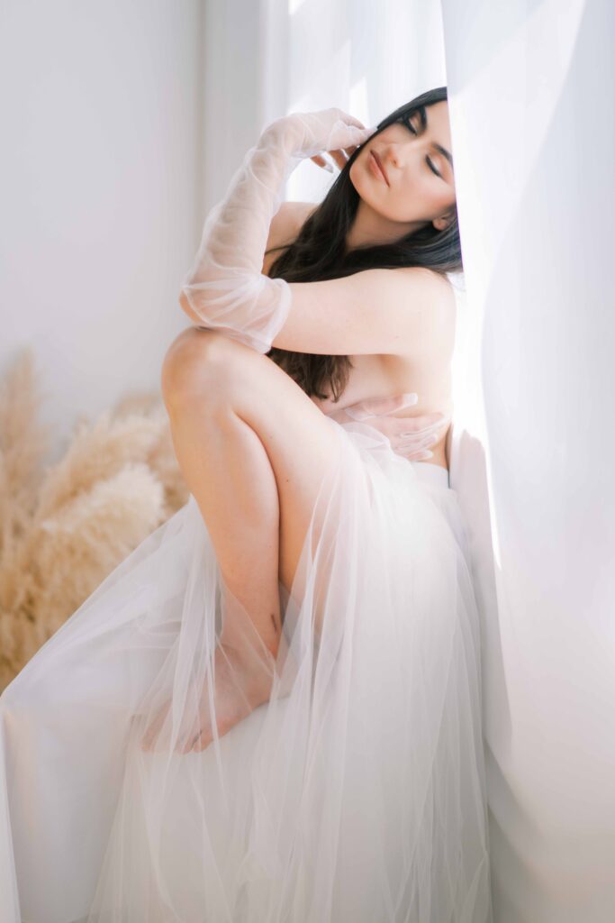 elegant boudoir photography