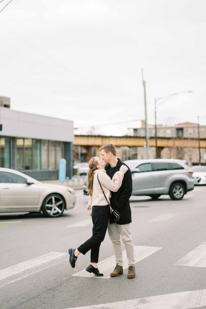 coffee shop engagement session in Chicago; what to wear