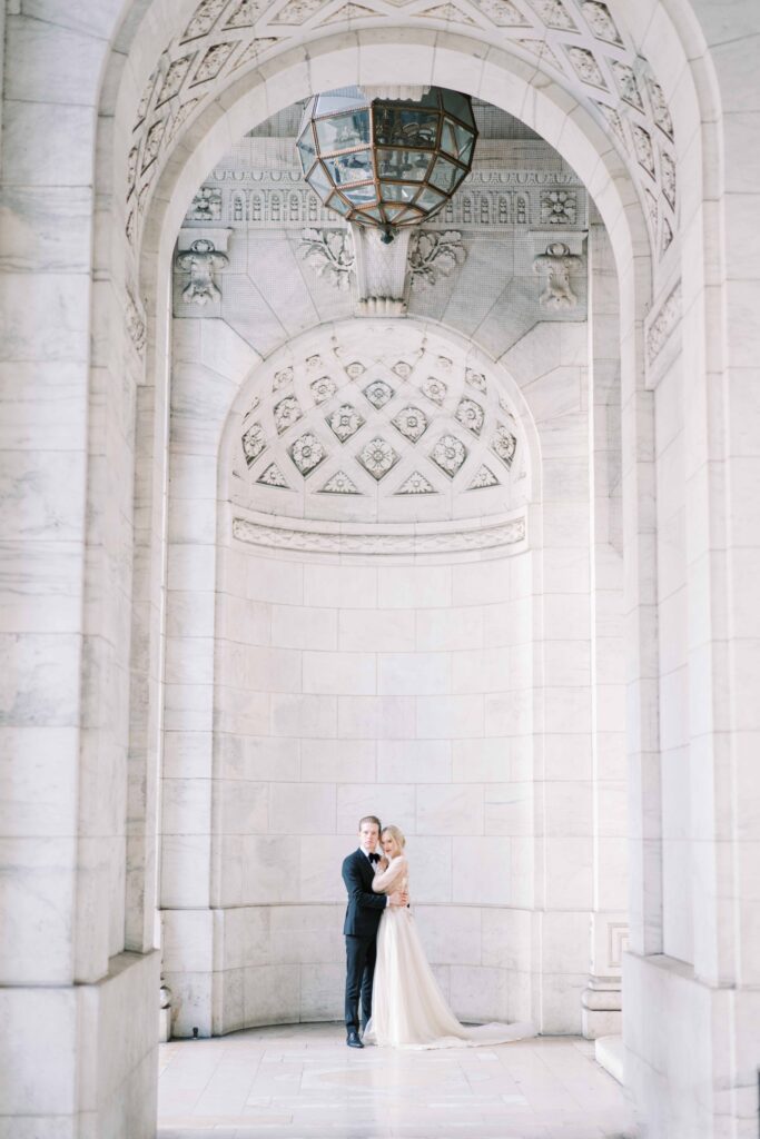 editorial wedding photography by Danielle Heinson