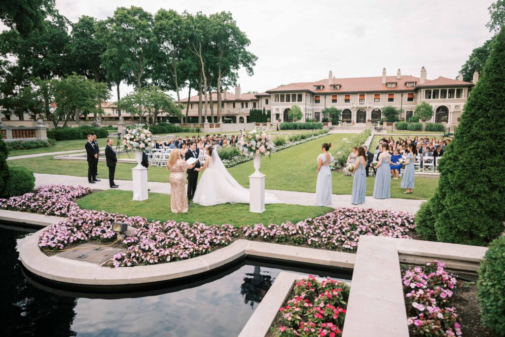 Wedding at The Armour House Mansion