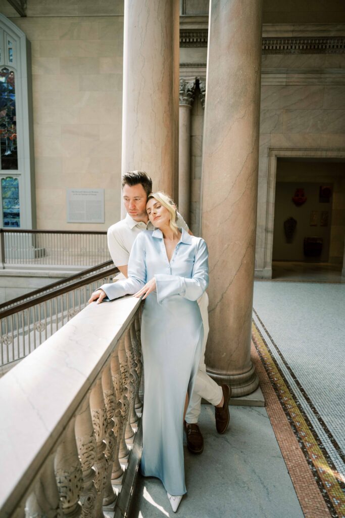 chic, editorial museum engagement photos at the art institute of Chicago (ARTIC)