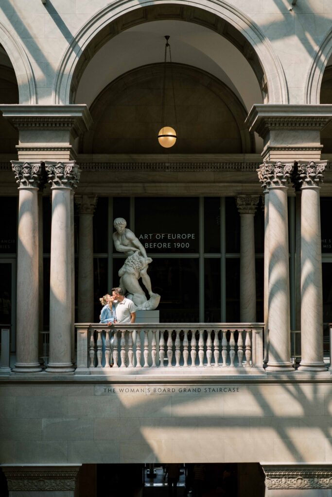 chic, editorial museum engagement photos at the art institute of Chicago (ARTIC)