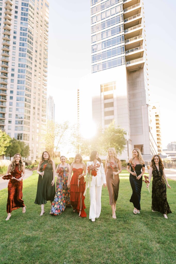 Downtown Chicago wedding party photos