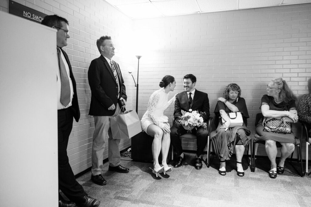 couple getting married at the Chicago courthouse; Chicago City Hall elopement
