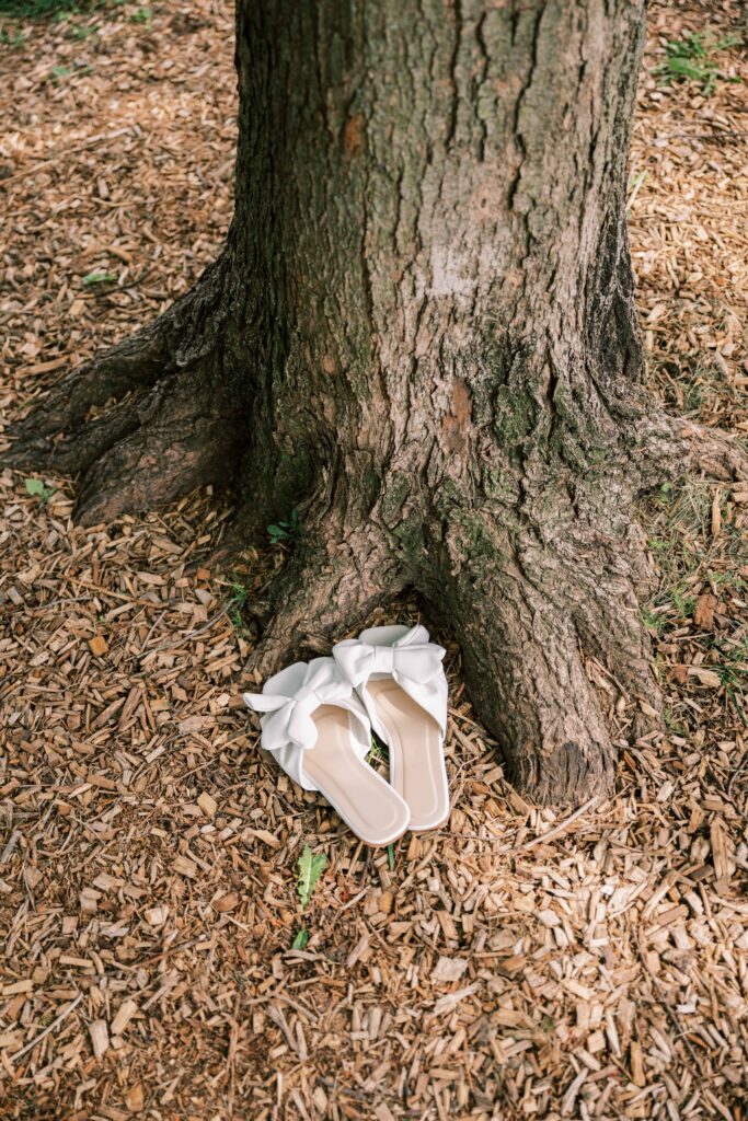 creative wedding detail shots