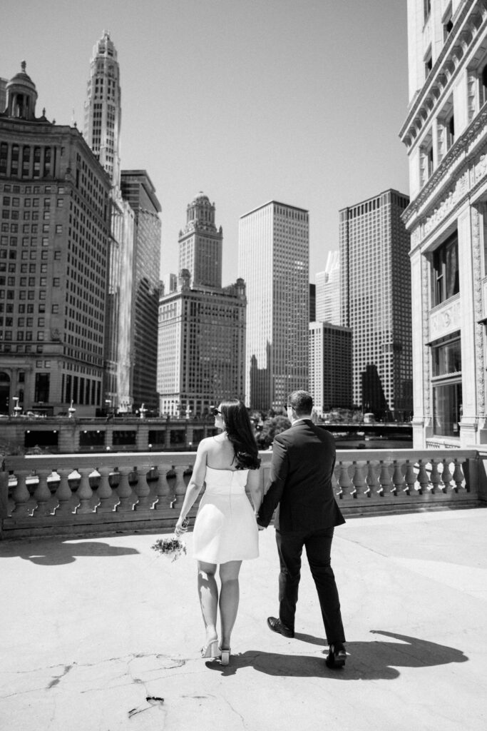 Wriggley Building Chicago wedding portraits