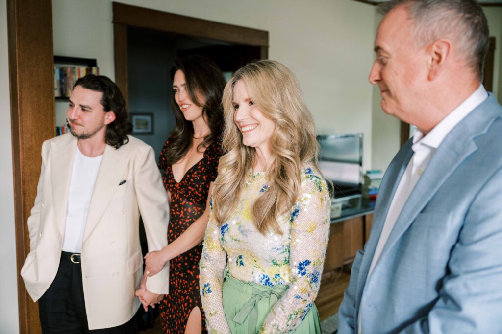 wedding guest photos
