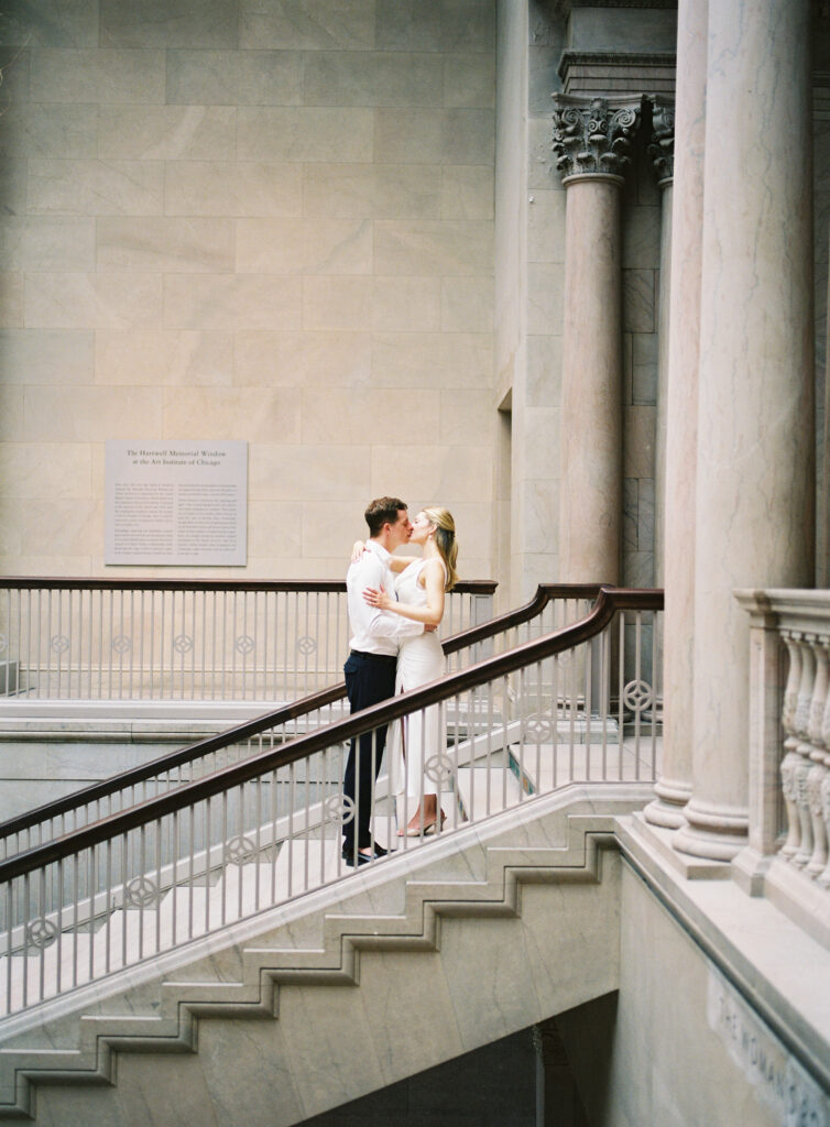 editorial engagement photography session at the Art Institute of Chicago