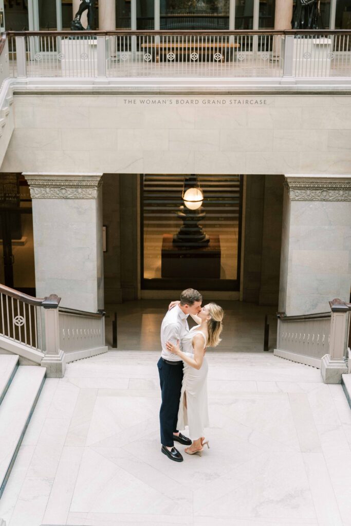 editorial engagement photography session at the Art Institute of Chicago