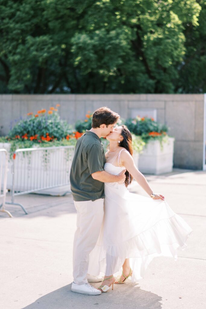 what to wear for an outdoor surprise marriage proposal
