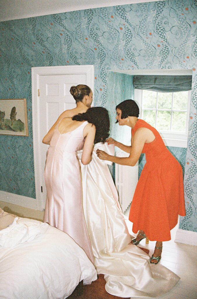 film photography for weddings; getting ready photo ideas