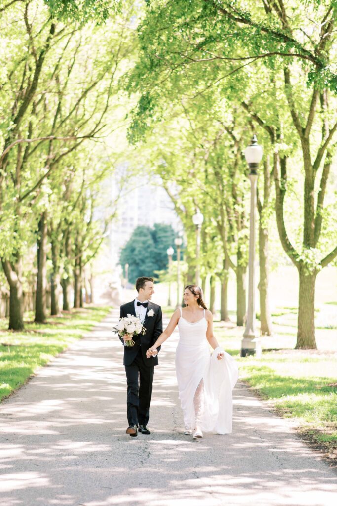 newlywed couple's portraits in the park, Chicago