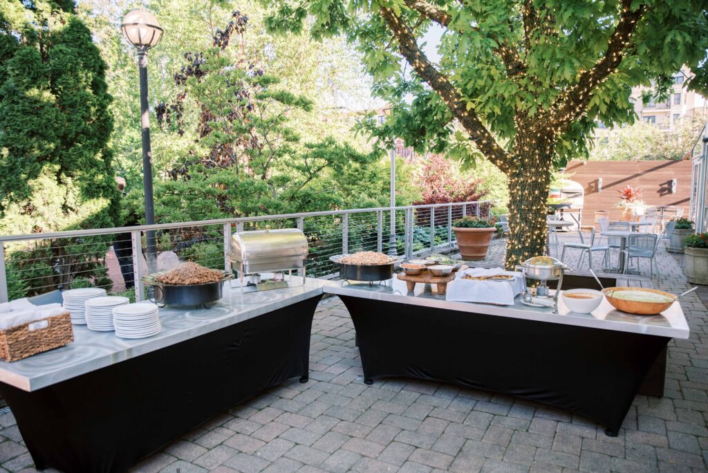 pretty outdoor wedding venues in Chicago