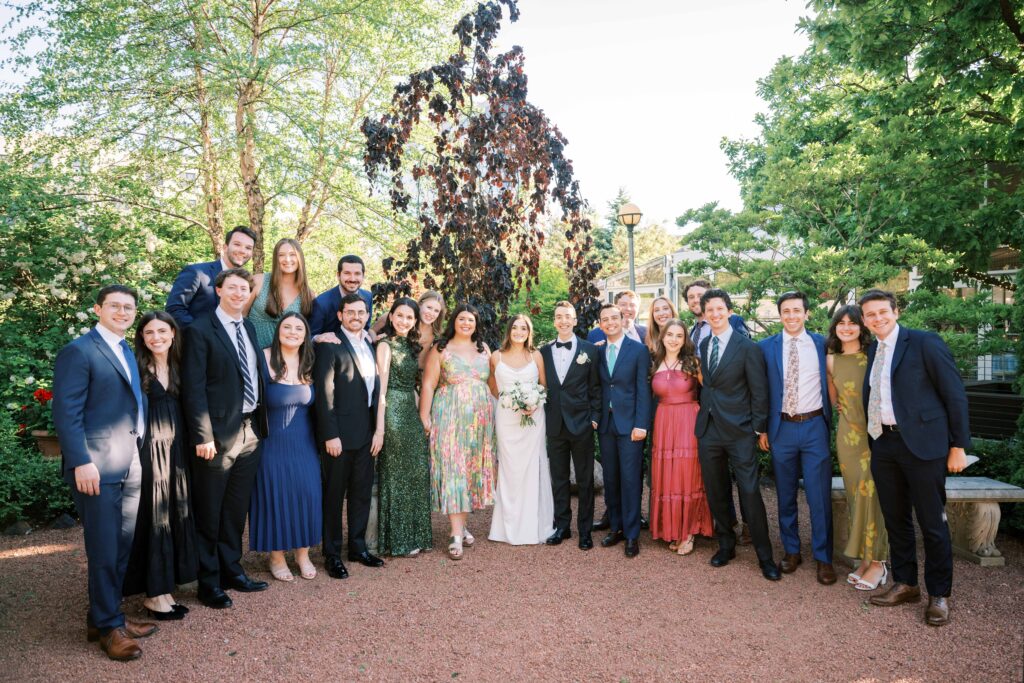 how to take good family portraits at a wedding