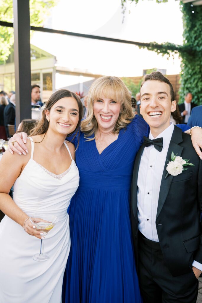 how to get good cocktail hour photos at wedding