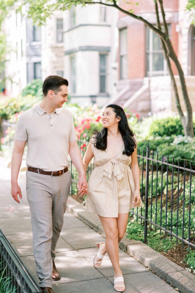 mini engagement sessions by Danielle Heinson Photography, fine art wedding photographer