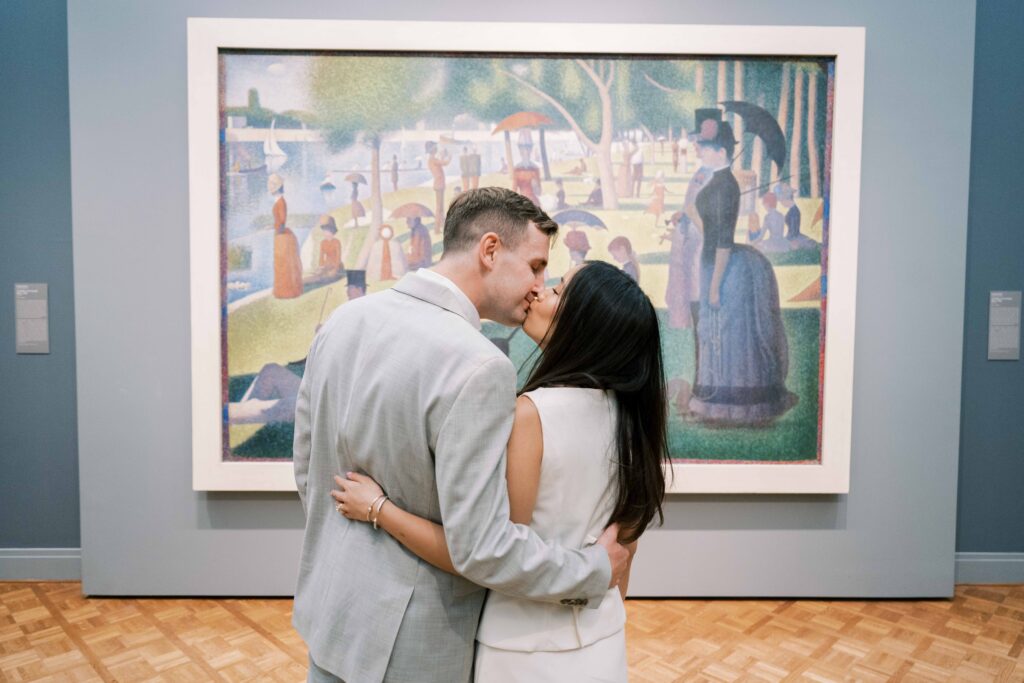Editorial Chicago elopement photography at the Art Institute of Chicago