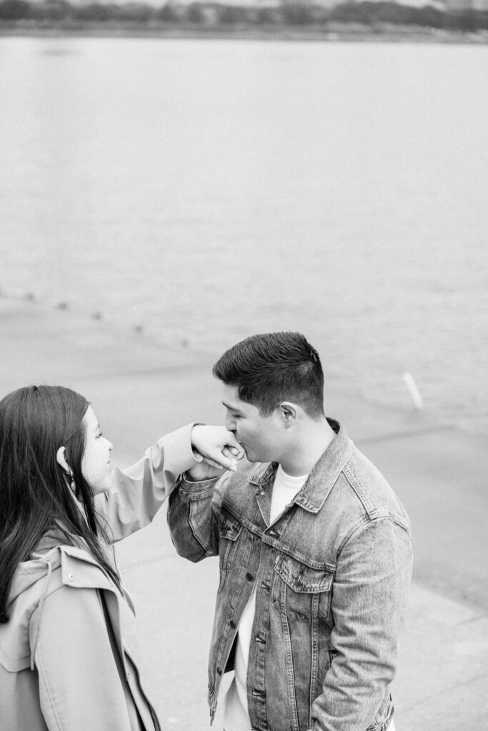 Danielle Heinson, Chicago proposal photographer