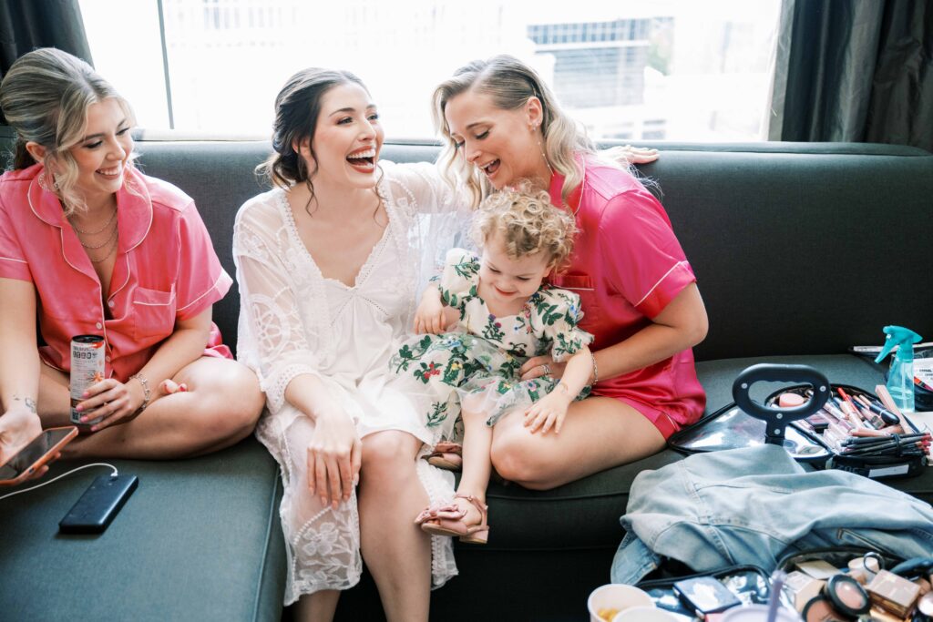 bridal party getting ready