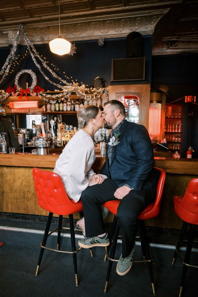 bar elopement photos at Weegee's Cocktail lounge Chicago